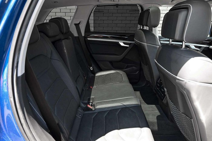 2019 Volkswagen Touareg 190TDI Launch Edition