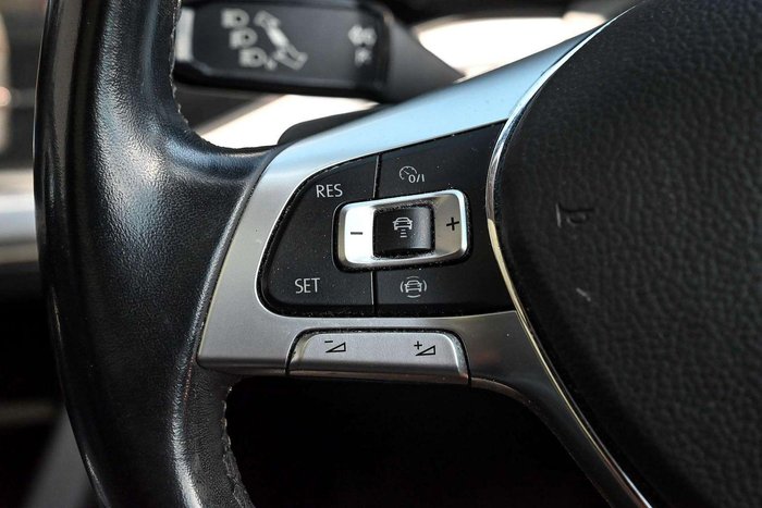 2019 Volkswagen Touareg 190TDI Launch Edition