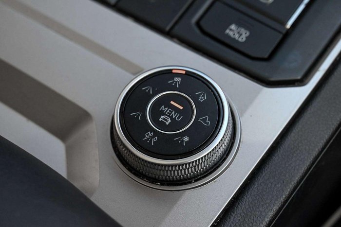 2019 Volkswagen Touareg 190TDI Launch Edition