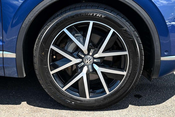 2019 Volkswagen Touareg 190TDI Launch Edition