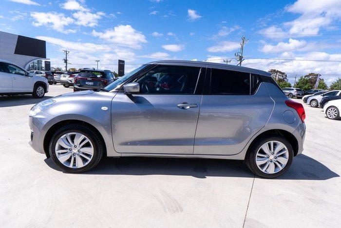 2017 Suzuki Swift GL Navigator