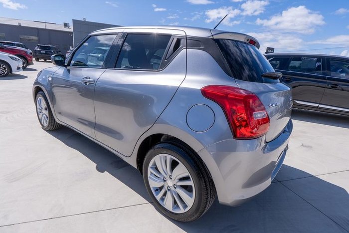 2017 Suzuki Swift GL Navigator