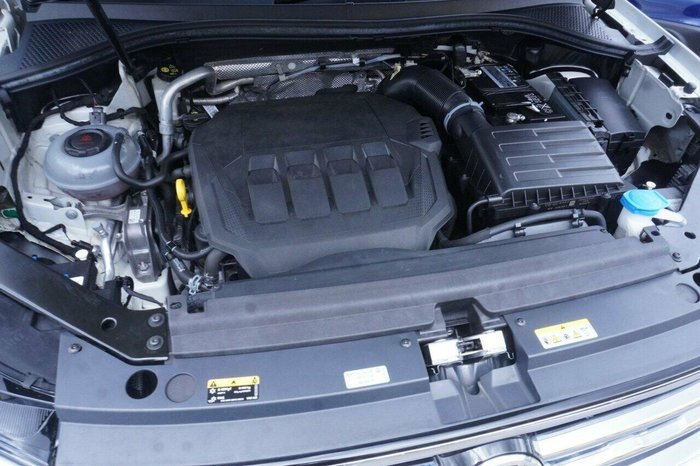 2021 Volkswagen Tiguan 162TSI R-Line