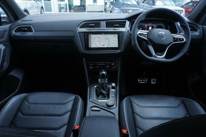 2021 Volkswagen Tiguan 162TSI R-Line