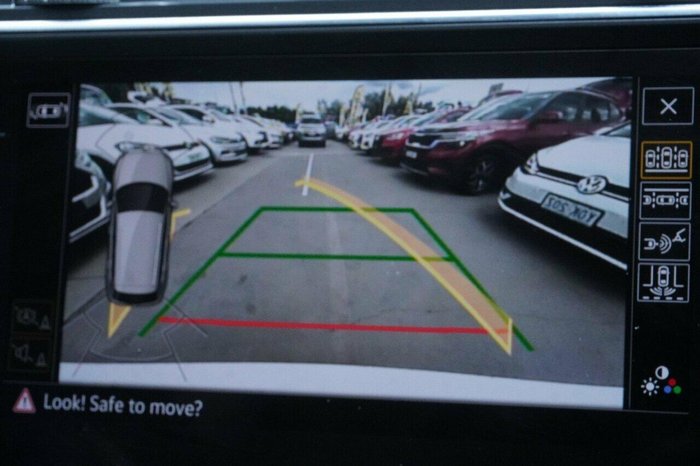 2021 Volkswagen Tiguan 162TSI R-Line