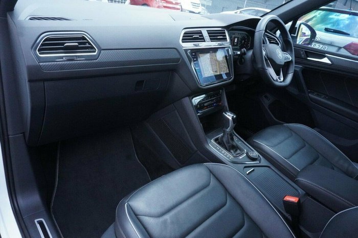 2021 Volkswagen Tiguan 162TSI R-Line