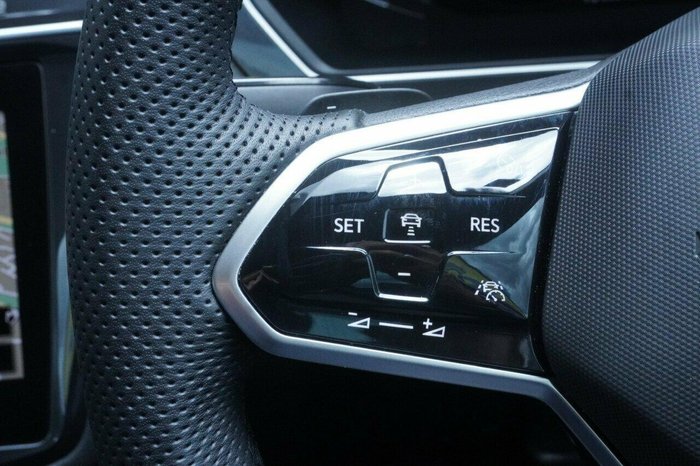 2021 Volkswagen Tiguan 162TSI R-Line