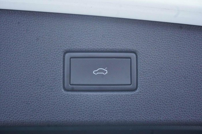 2021 Volkswagen Tiguan 162TSI R-Line