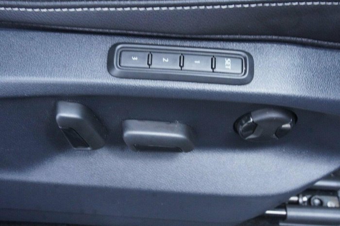 2021 Volkswagen Tiguan 162TSI R-Line