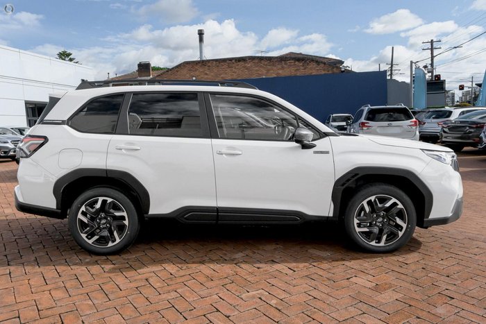 2025 Subaru Forester Hybrid S6 MY26 AWD Crystal White