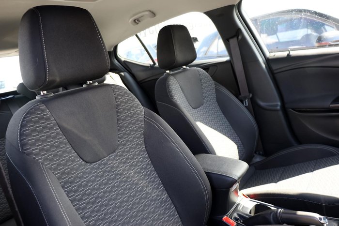 2019 Holden Astra R BK MY19 Absolute Red