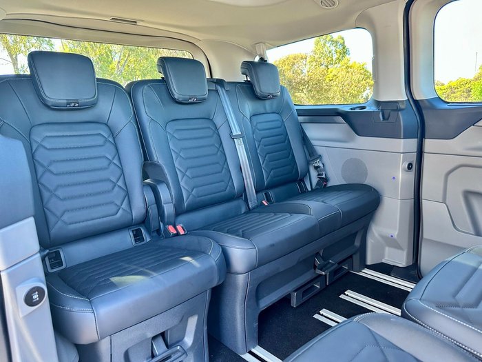 2024 Ford Tourneo Titanium X