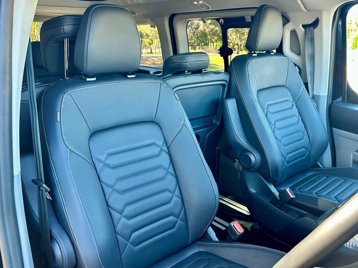 2024 Ford Tourneo Titanium X