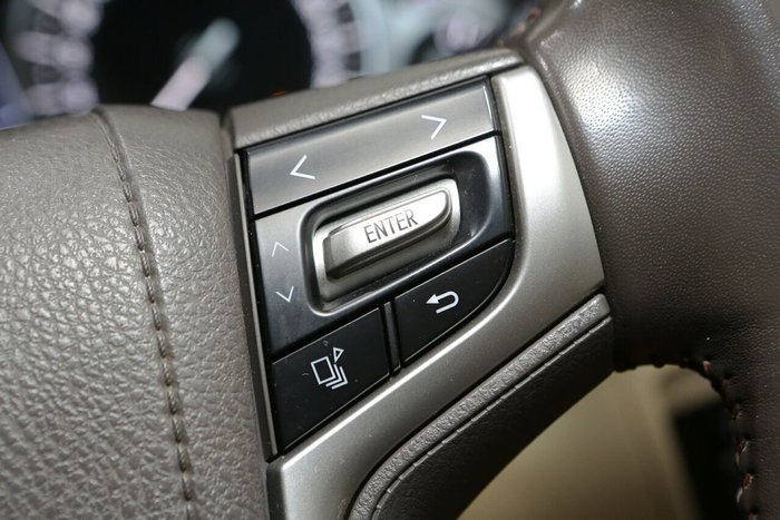 2020 Toyota Landcruiser VX