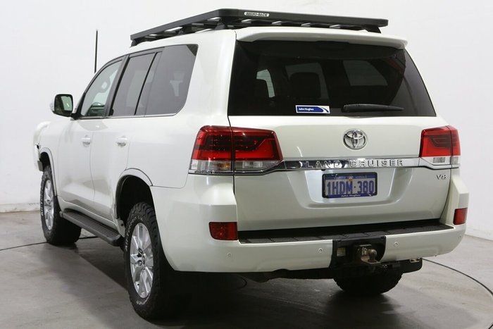 2020 Toyota Landcruiser VX