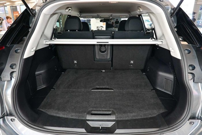 2019 Nissan X-TRAIL ST