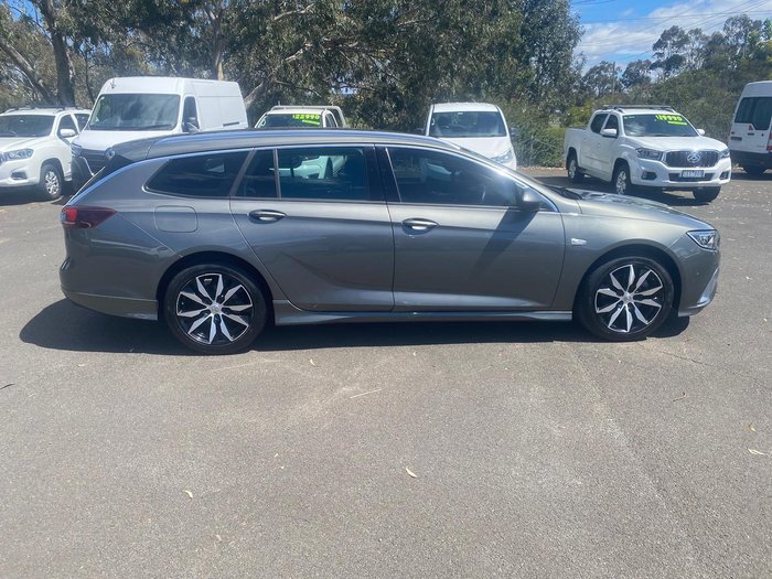 2020 Holden Commodore RS