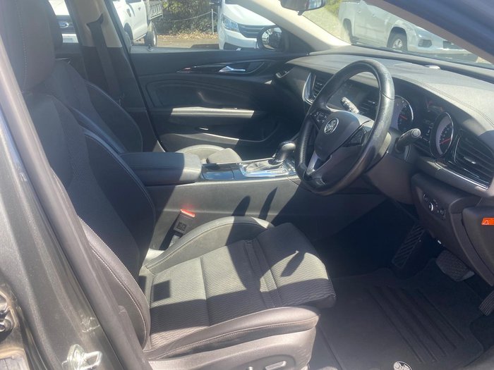 2020 Holden Commodore RS