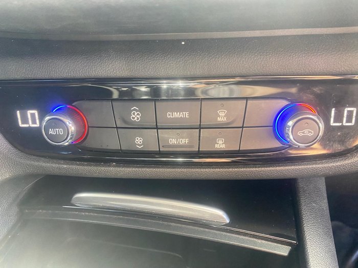 2020 Holden Commodore RS