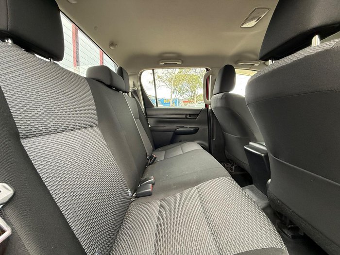 2017 Toyota Hilux Workmate TGN121R 4x2 Maroon