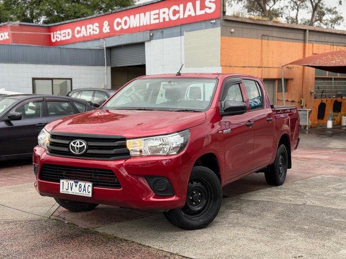 2017 Toyota Hilux Workmate TGN121R 4x2 Maroon