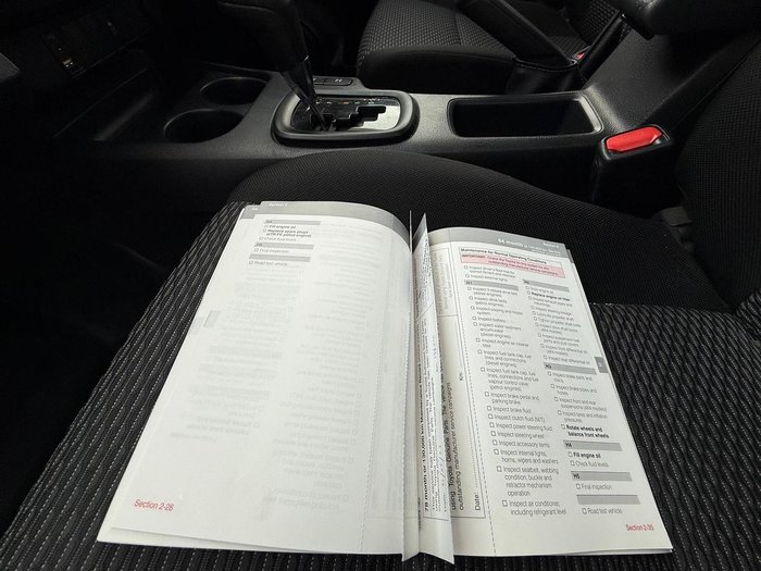 2017 Toyota Hilux Workmate TGN121R 4x2 Maroon