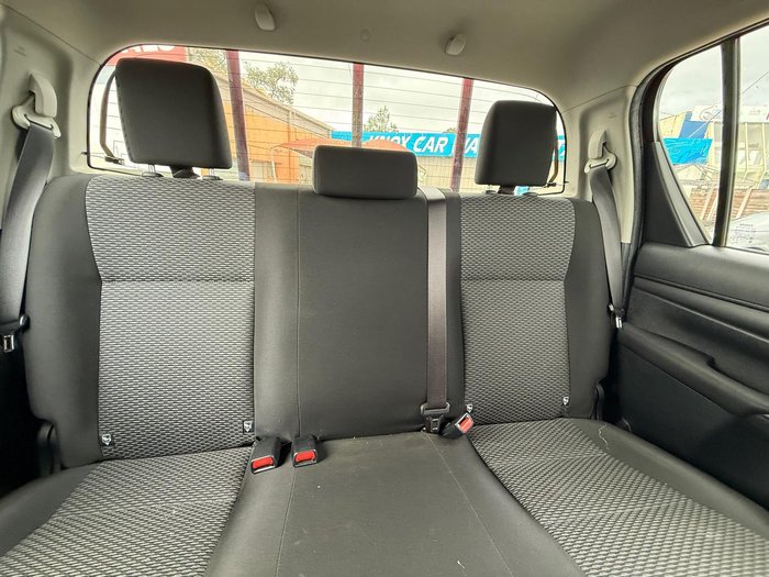 2017 Toyota Hilux Workmate TGN121R 4x2 Maroon