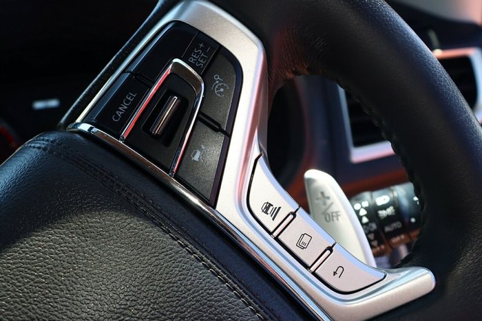 2023 Mitsubishi Pajero Sport GLS