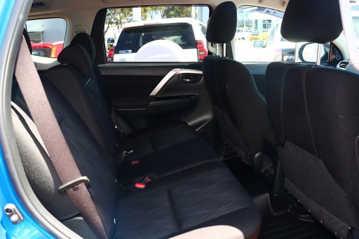 2023 Mitsubishi Pajero Sport GLS