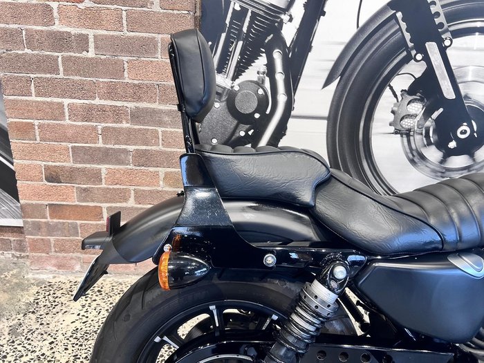 2019 Harley-Davidson Iron 883 (XL883N) Sportster Black