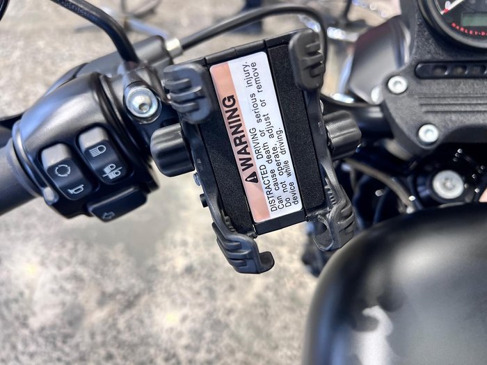 2019 Harley-Davidson Iron 883 (XL883N) Sportster Black