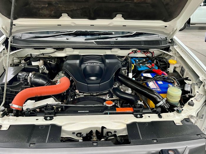 2017 Isuzu D-MAX SX MY17 4X4 Dual Range Splash White