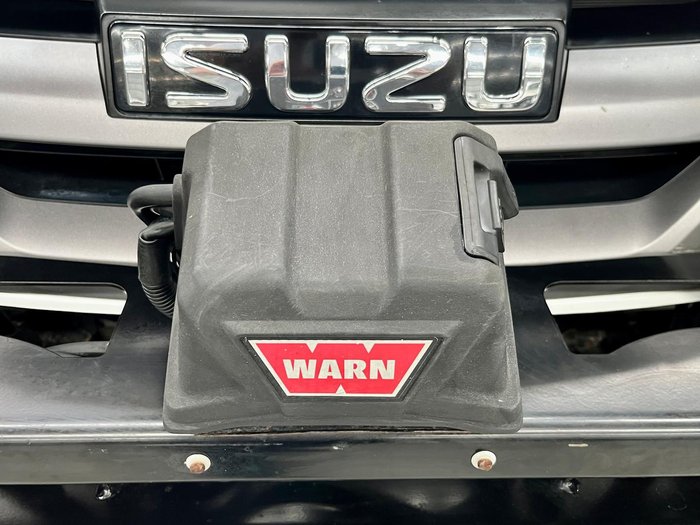 2017 Isuzu D-MAX SX MY17 4X4 Dual Range Splash White