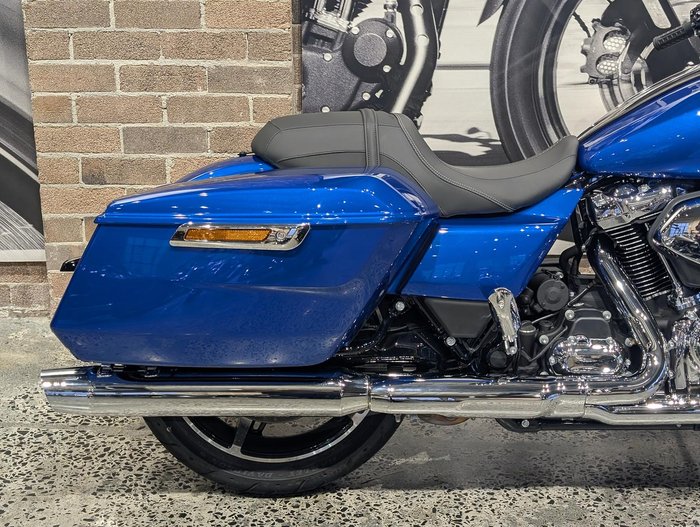 2025 Harley-Davidson Street Glide 117 (FLHX) Touring Blue