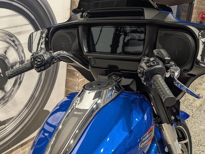 2025 Harley-Davidson Street Glide 117 (FLHX) Touring Blue