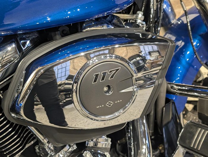 2025 Harley-Davidson Street Glide 117 (FLHX) Touring Blue