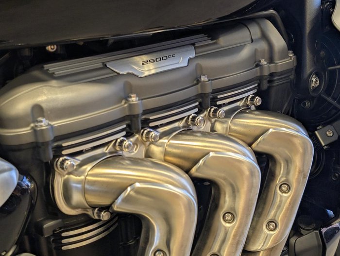 2022 Triumph Rocket 3 R Rocket Black