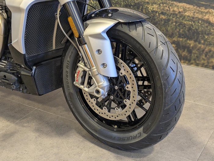 2022 Triumph Rocket 3 R Rocket Black