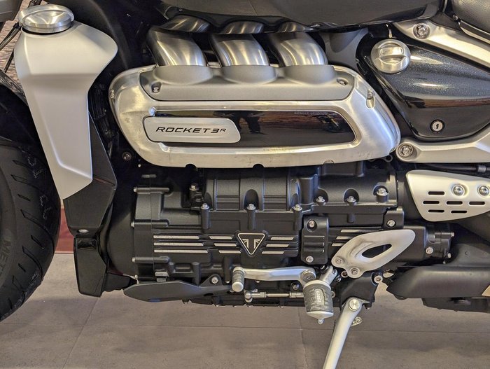 2022 Triumph Rocket 3 R Rocket Black