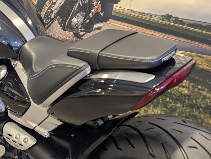 2022 Triumph Rocket 3 R Rocket Black