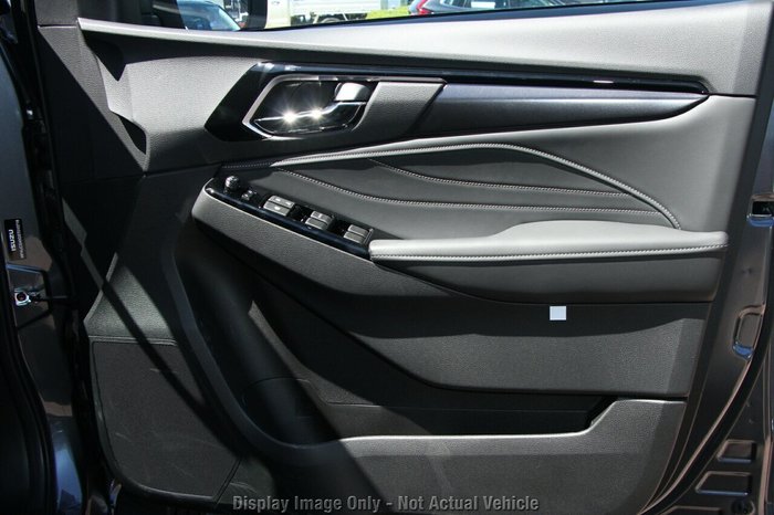 2025 Isuzu MU-X LS-T