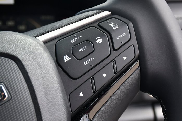 2025 Isuzu MU-X LS-T