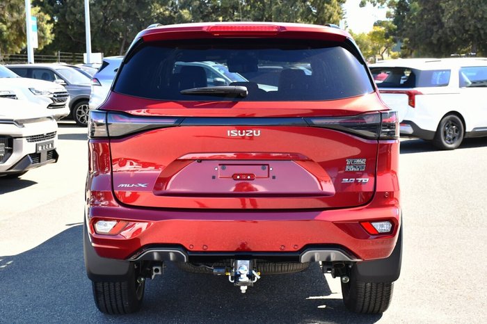 2025 Isuzu MU-X LS-T