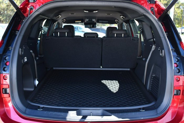 2025 Isuzu MU-X LS-T