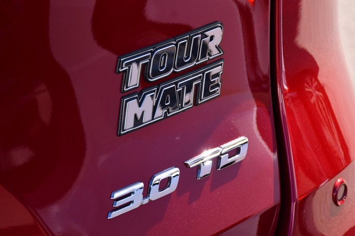 2025 Isuzu MU-X LS-T