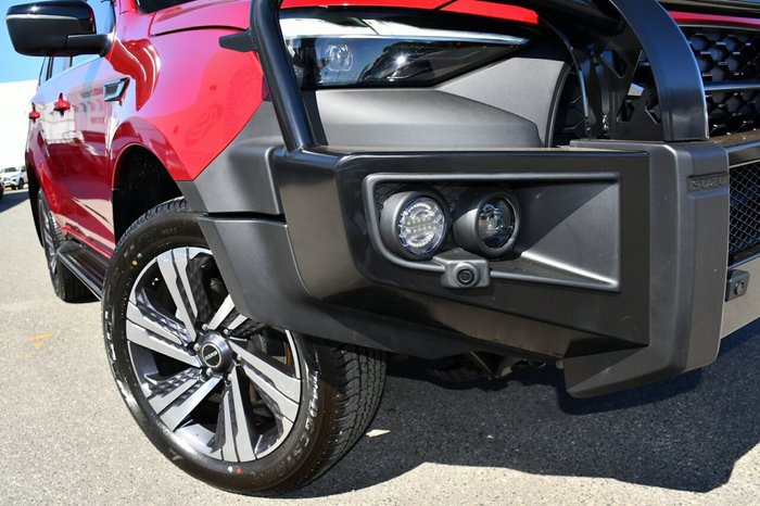 2025 Isuzu MU-X LS-T