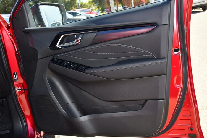 2025 Isuzu MU-X LS-T