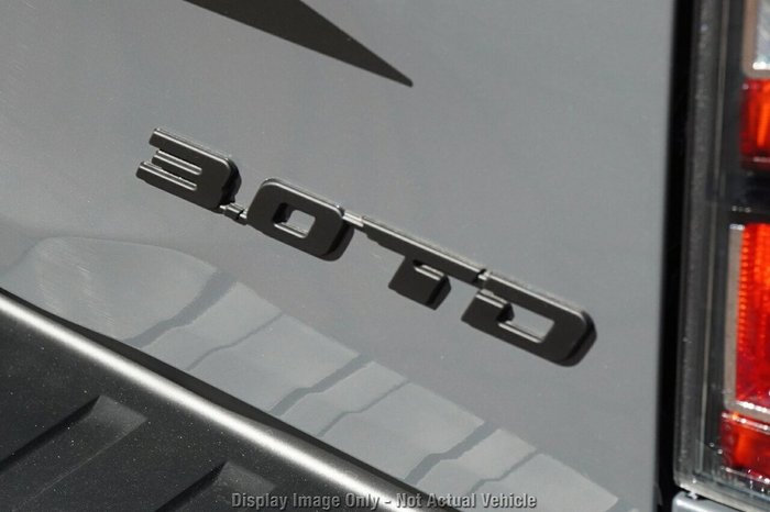 2025 Isuzu D-MAX BLADE