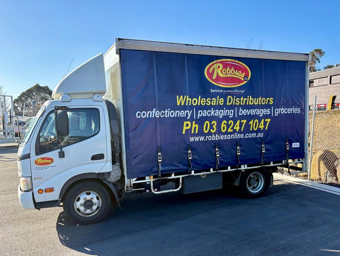2010 Hino 300 716 Curtain Sider
