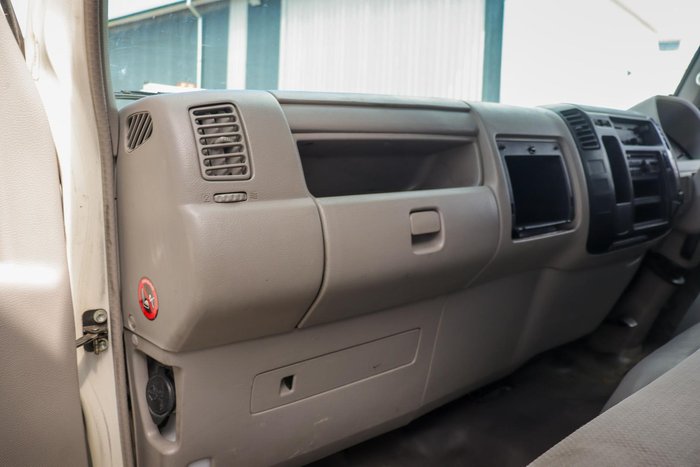 2010 Hino 300 716 Curtain Sider